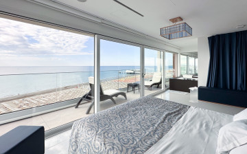 room Suite mit  Terrasse und direktem Meerblick